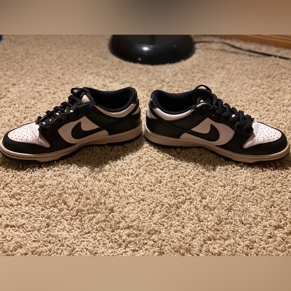Nike Panda Dunks